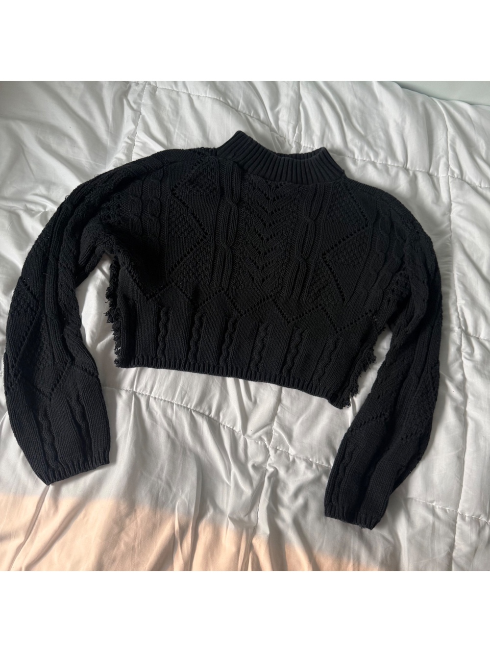 y2k 2000s cropped black sweater small grunge emo indie